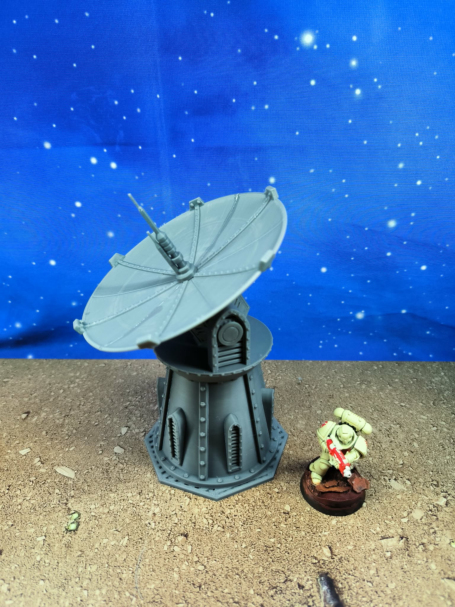 Fortress : Antenne de communication militaire pour wargame 1