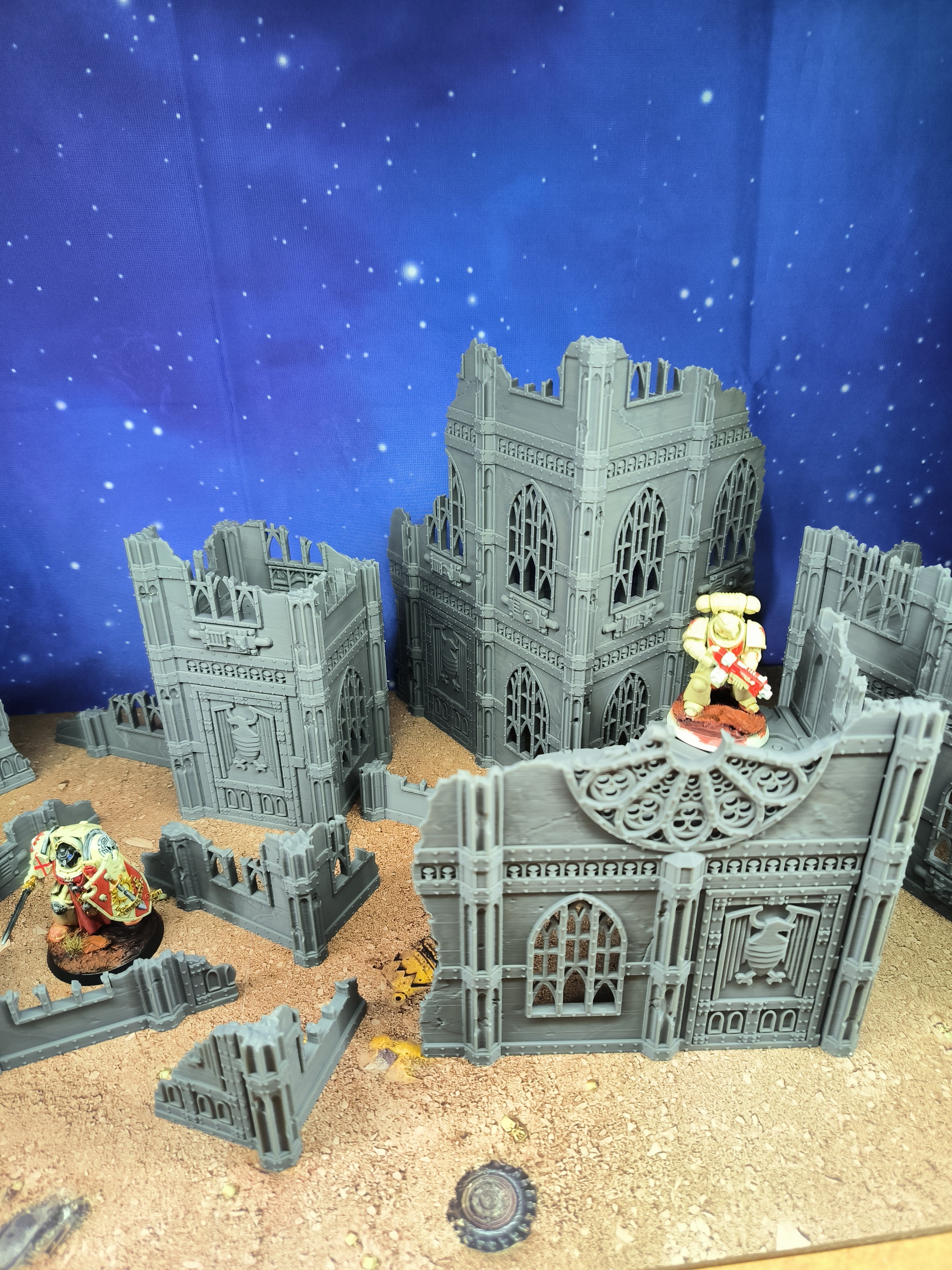 Gothic Foldable V11 : set décors gothiques pliants en ruine pour table de jeu wargame
