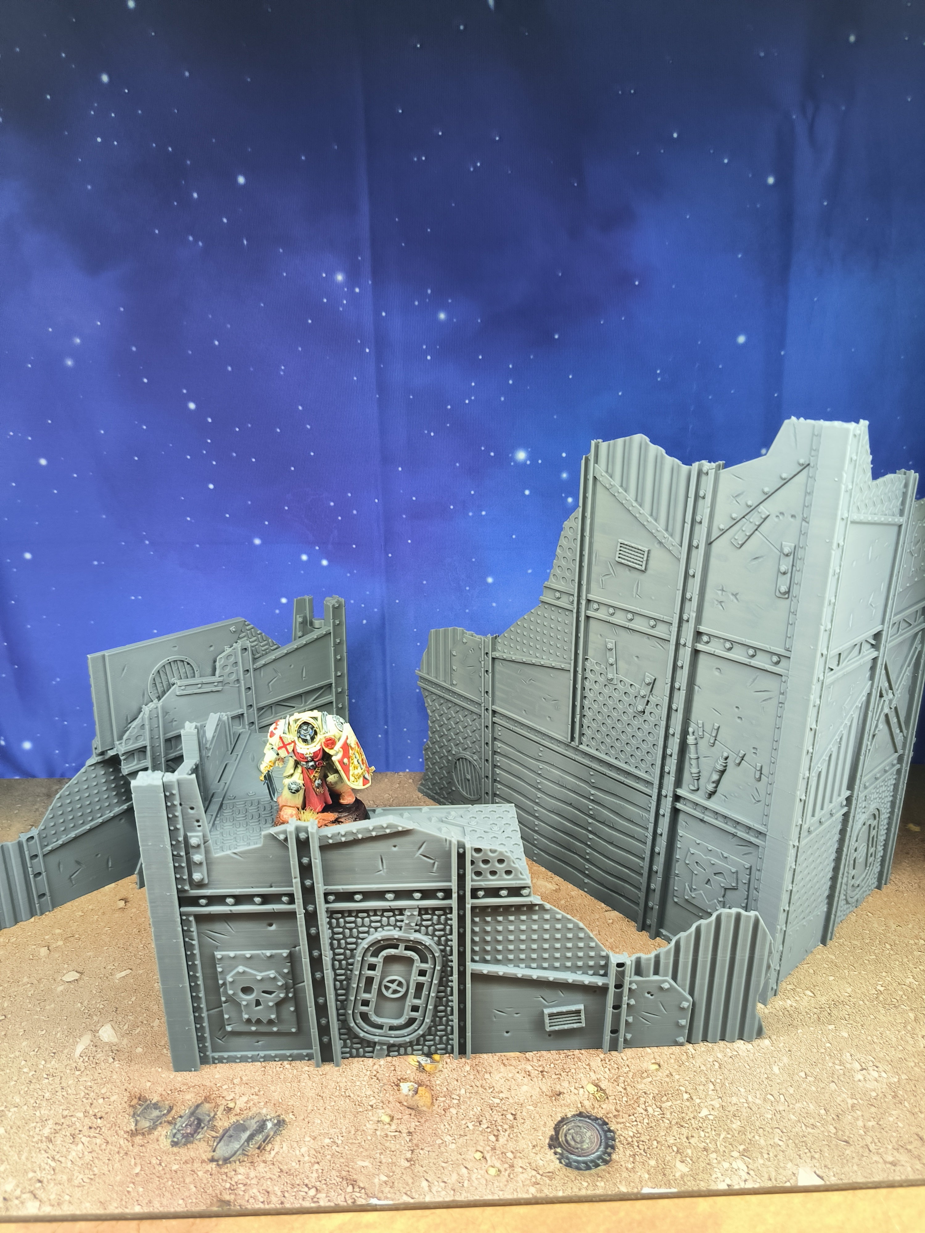 Gothic Foldable: set of 3 ruined foldable gothic scenery pieces for wargame tabletop