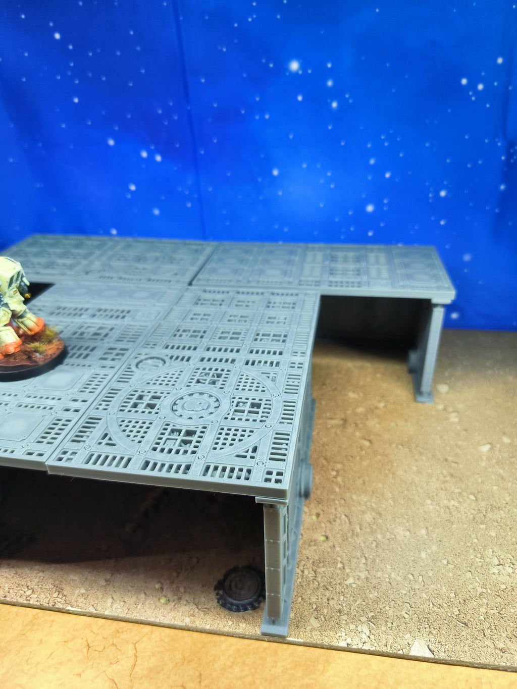 Meca Ferrum : Mega Containers futuristes pour wargame