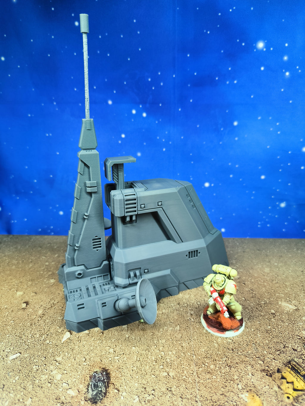 Chapter Outpost : Centre des communications de campagne futuriste pour wargame
