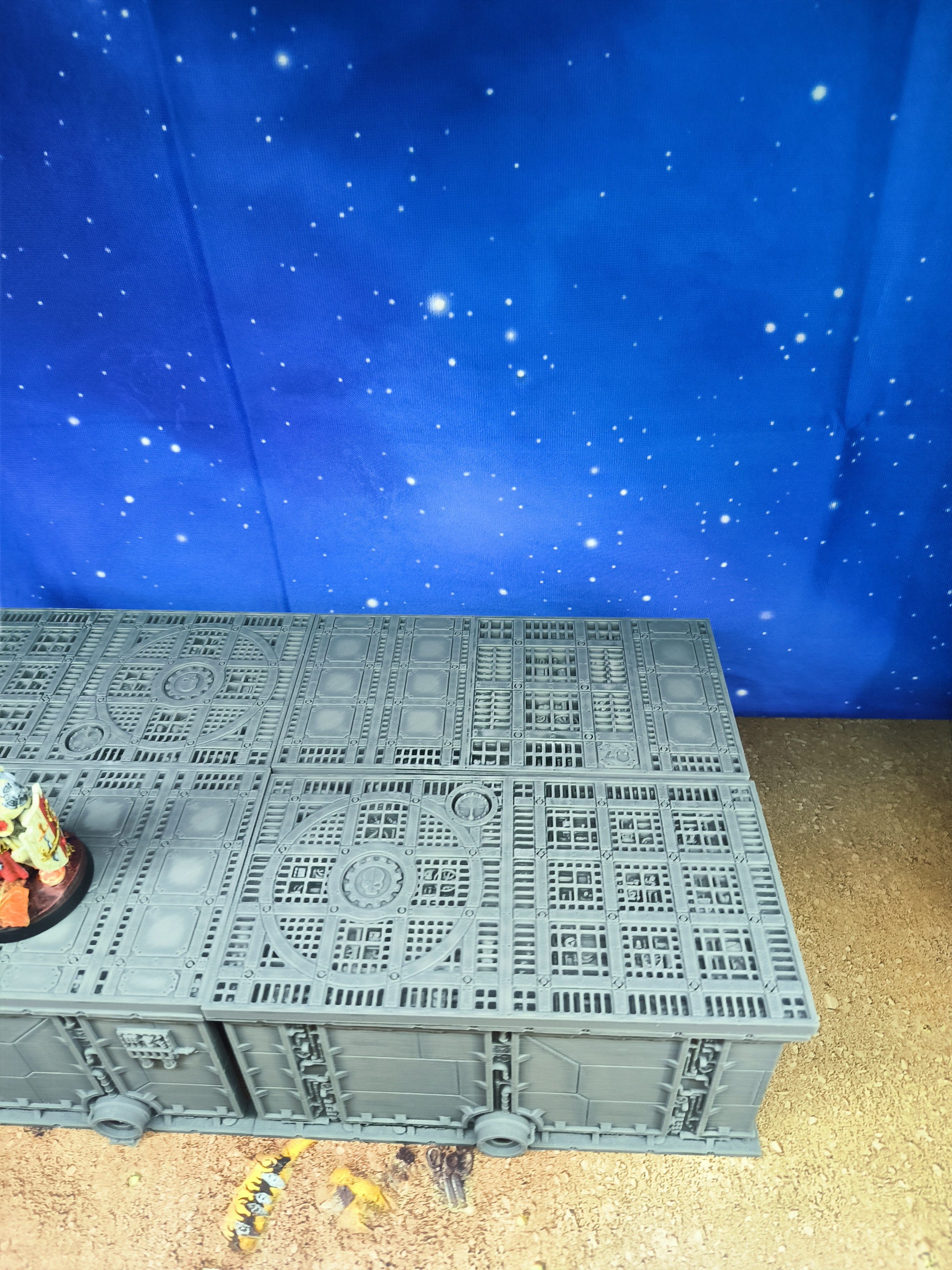 Meca Ferrum : Mega Containers futuristes pour wargame