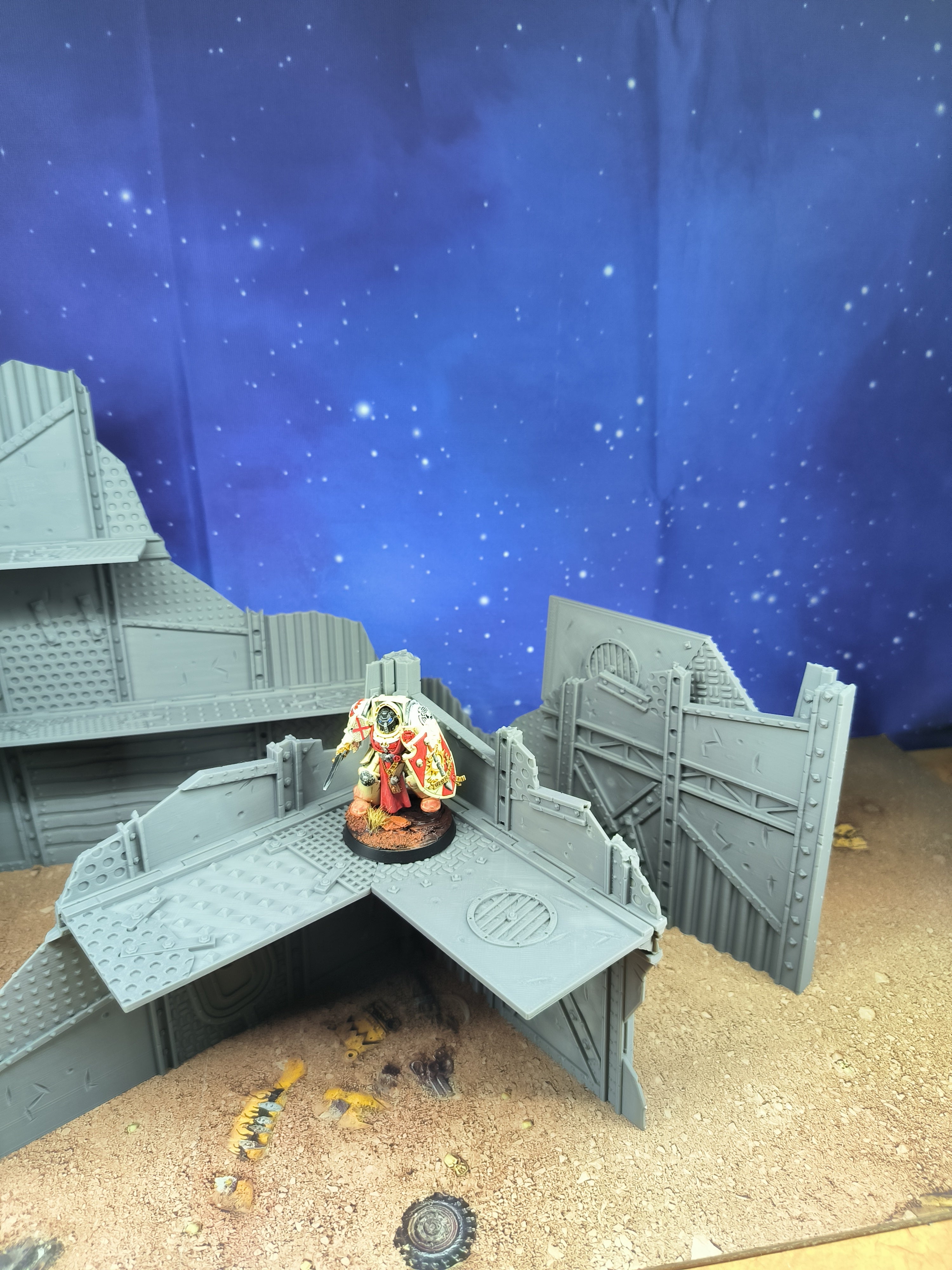 Gothic Foldable: set of 3 ruined foldable gothic scenery pieces for wargame tabletop