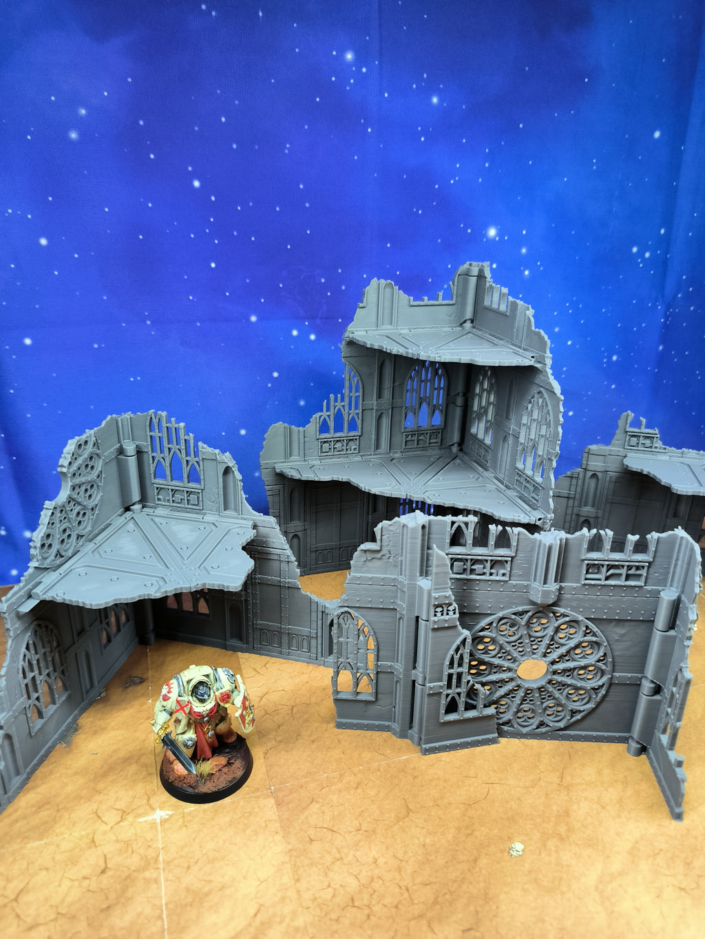 Gothic Foldable V11 : set 4 décors gothiques pliants en ruine pour table de jeu wargame