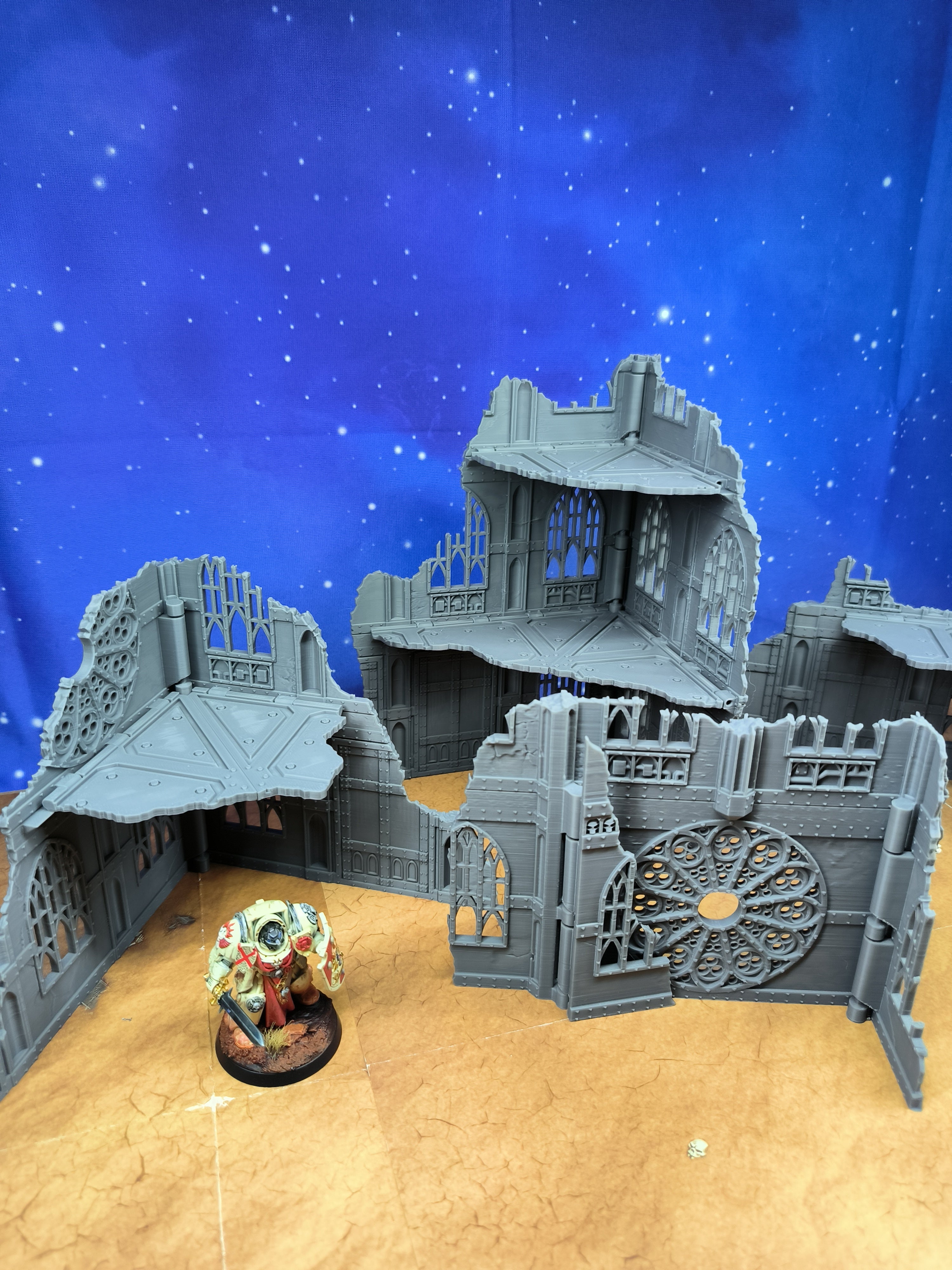 Gothic Foldable V11 : set 4 décors gothiques pliants en ruine pour table de jeu wargame