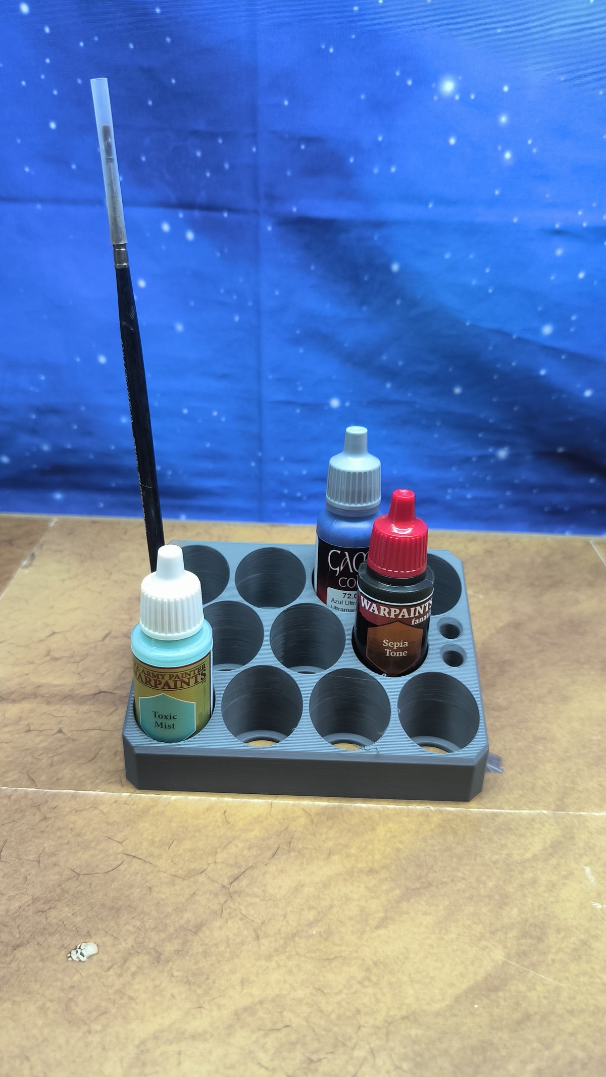 Support peintures Army painter Vallejo : support pour 11 pots de peinture Army painter ou Vallejo