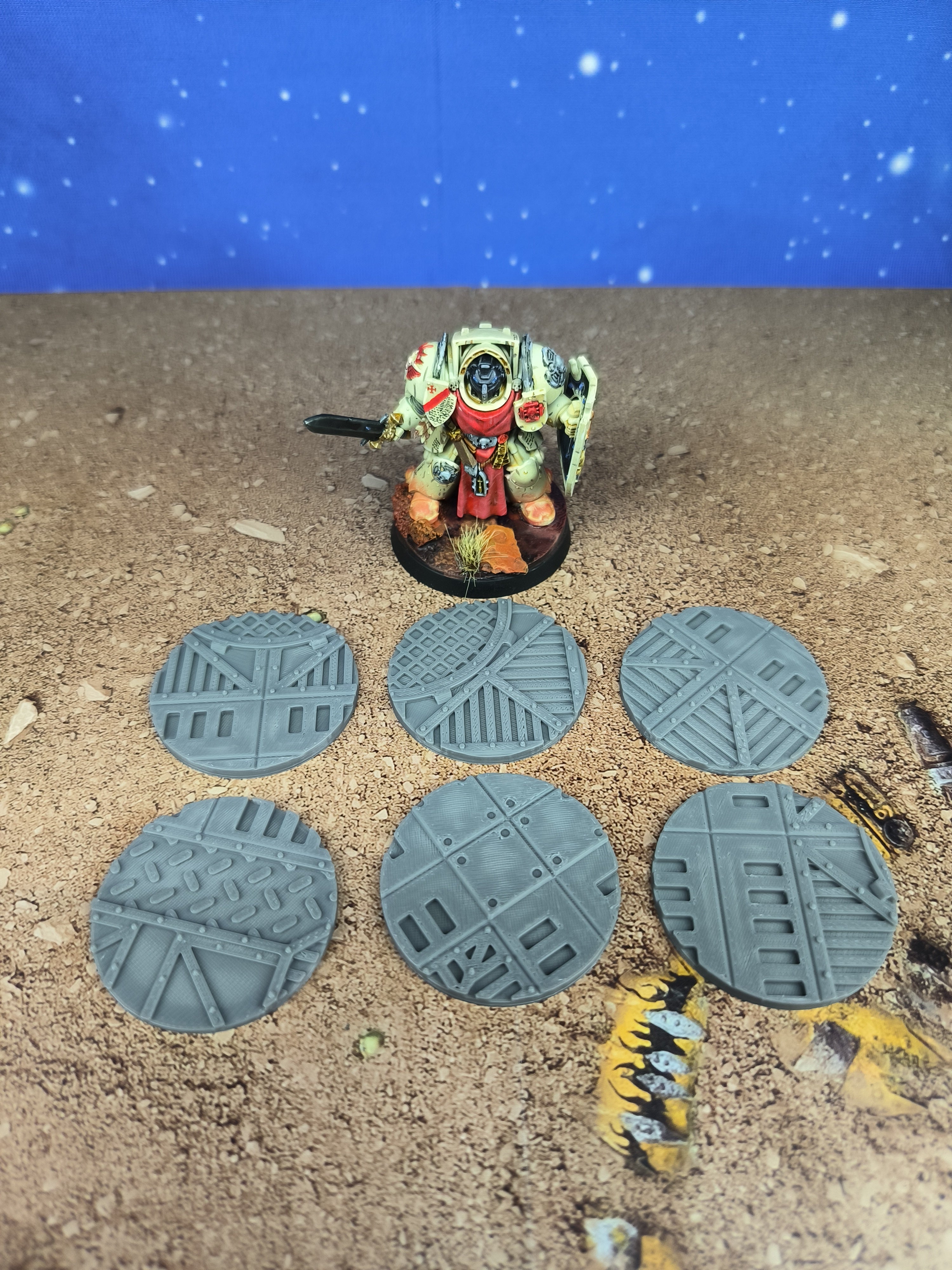 Lost ship : Navy Toppers socles 3 en 40mm