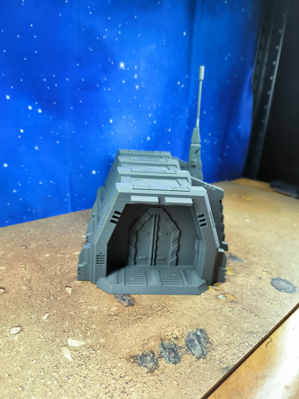 Chapter Outpost : Arsenal de campagne futuriste pour wargame