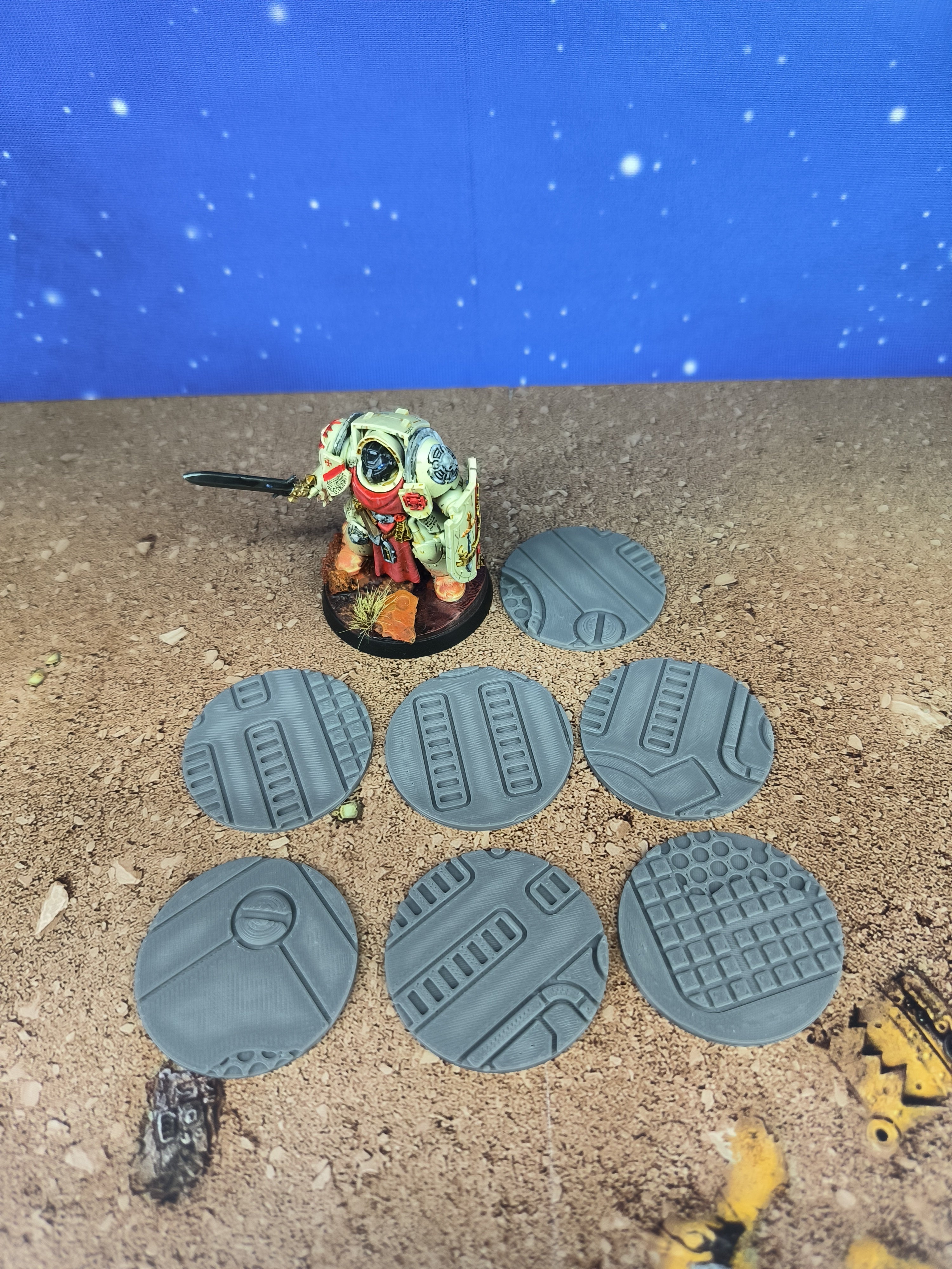Lost ship: Greater Good Bases 1 in 40mm