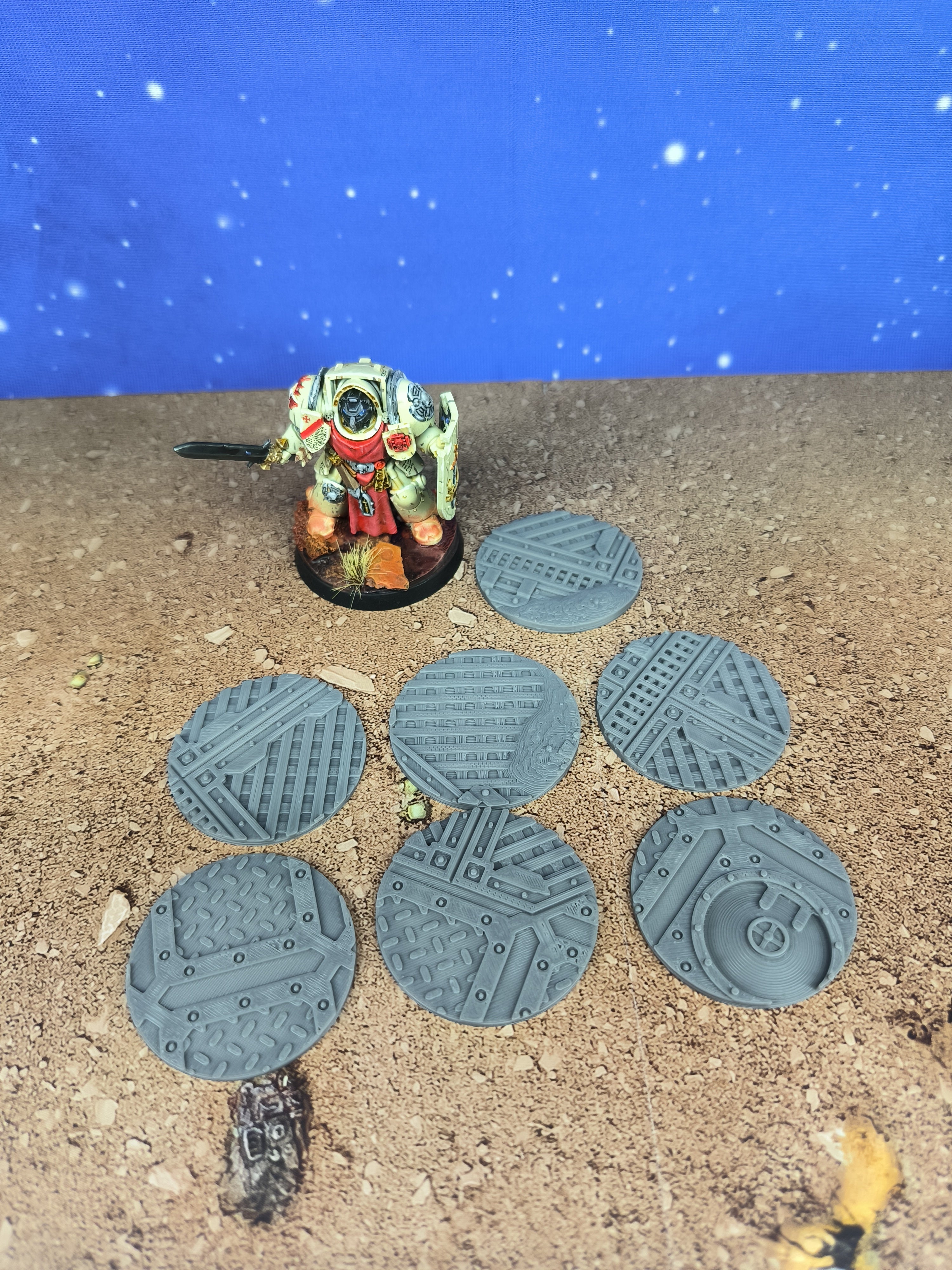Fortress : Toppers socles 2 en 40mm